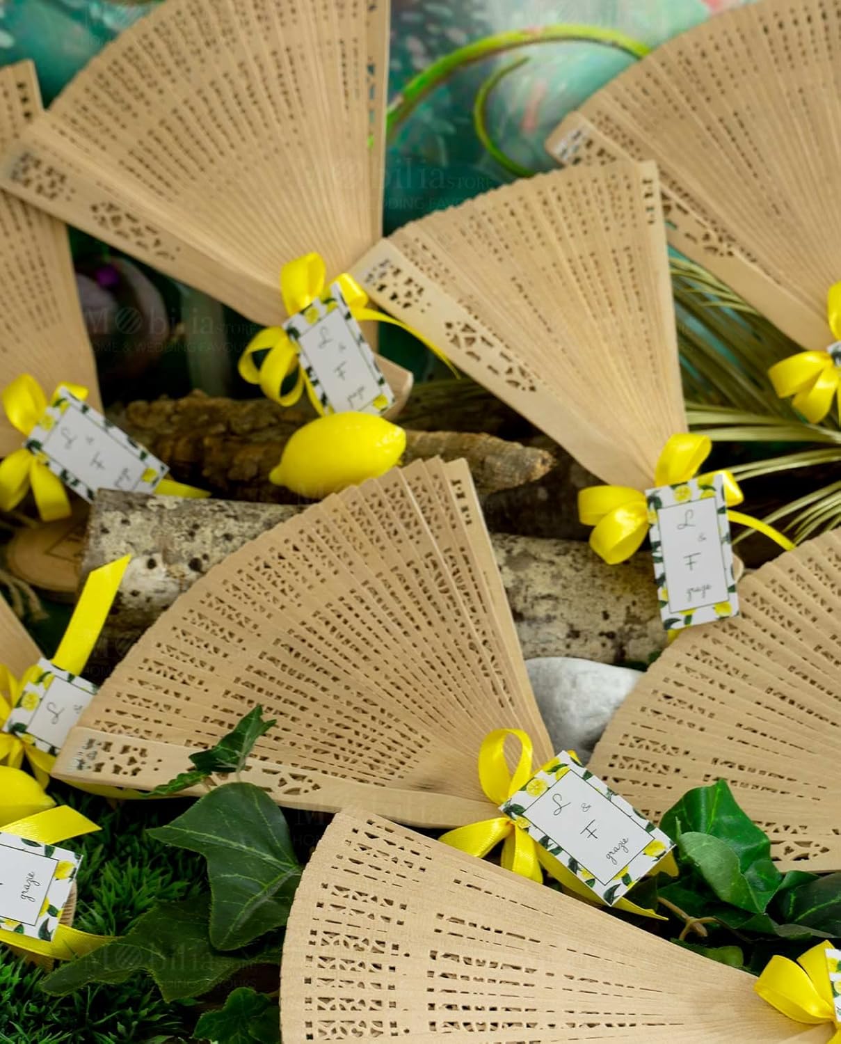 60 VENTAGLI di Legno Chiaro Intagliato Decorato per Matrimoni Compleanni Eventi Idea SPOSI Wedding Sposa